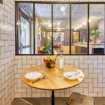 Eklo Hotel 3*