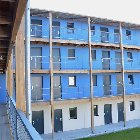 Hotel Unisotel 3*