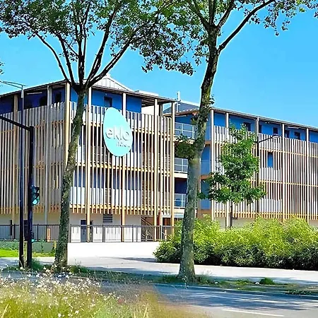 Unisotel Hotel 3*