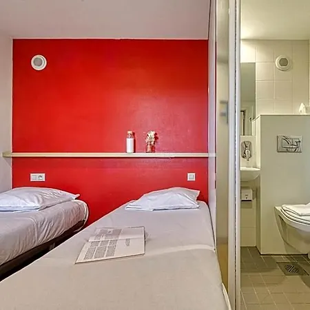 Hotel Unisotel 3*