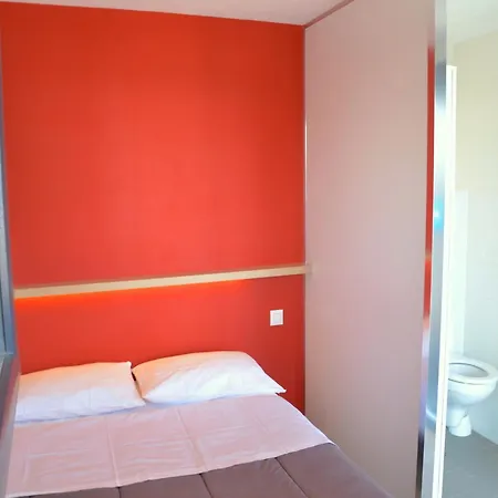 Hotel Unisotel 3*